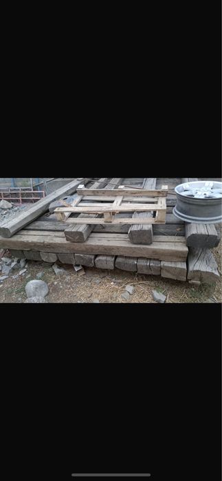 Шпалы деревянные , б/у в хорошем состоянии 27ШТ. По 4 Тысячи Самовывоз