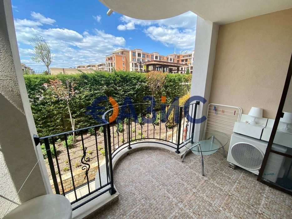 Студио на първа линия море," премиер Форт Бийч", Свети Влас, България,