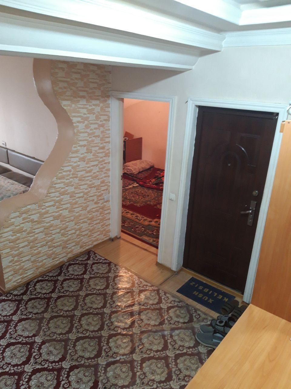 4/7/9. Квартира 98 м². Дустлик 2, Янгихант р-н (Сергели). Дом панельн.