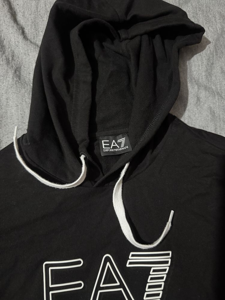 Суитшърт, EA7 Armani