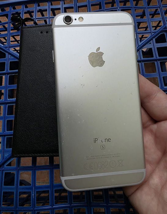 Iphone 6s, Stocare 32Gb