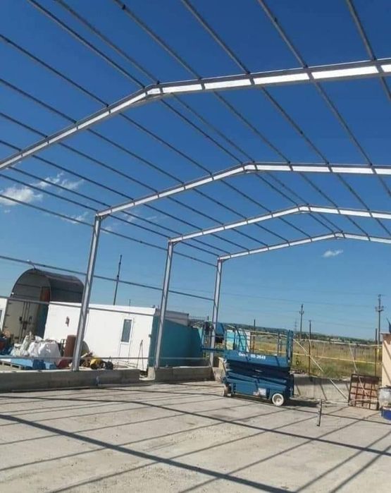 Hale metalice disponibile pe stoc facem și la comandă