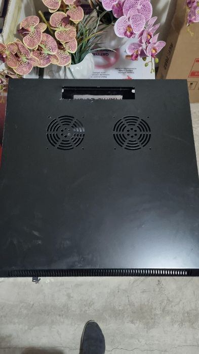 Шкаф для серверов. Pixietech 15U