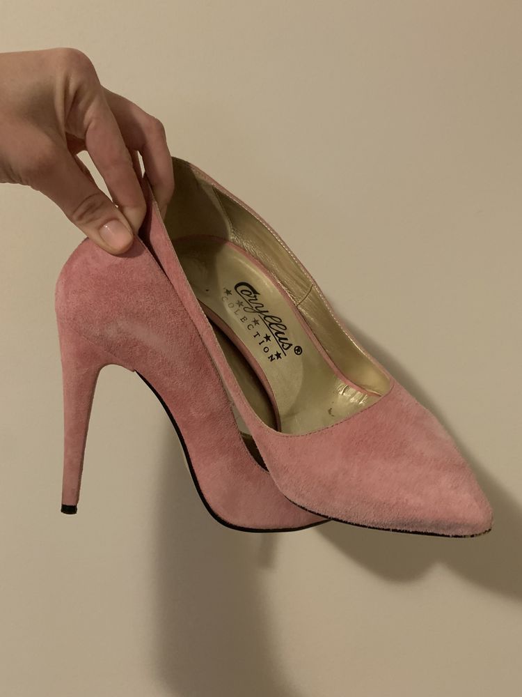 Pantofi stiletto 38 (se potriveste pentru 37) piele intoarsa, roz pudr