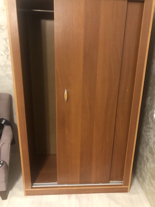 Отдам мебель даром