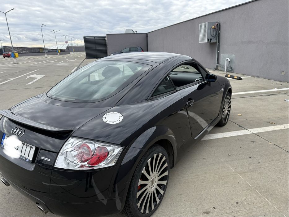 AUDI TT 1.8 quattro