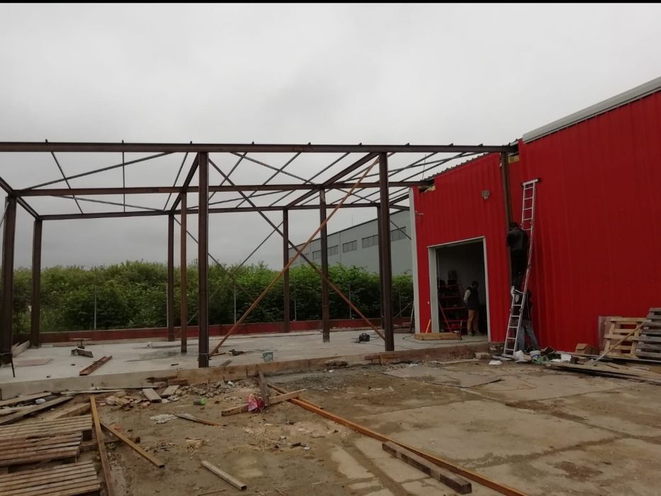 Vand structuri și hale metalice. Diferte dimesiuni
Avem pe stoc diferi