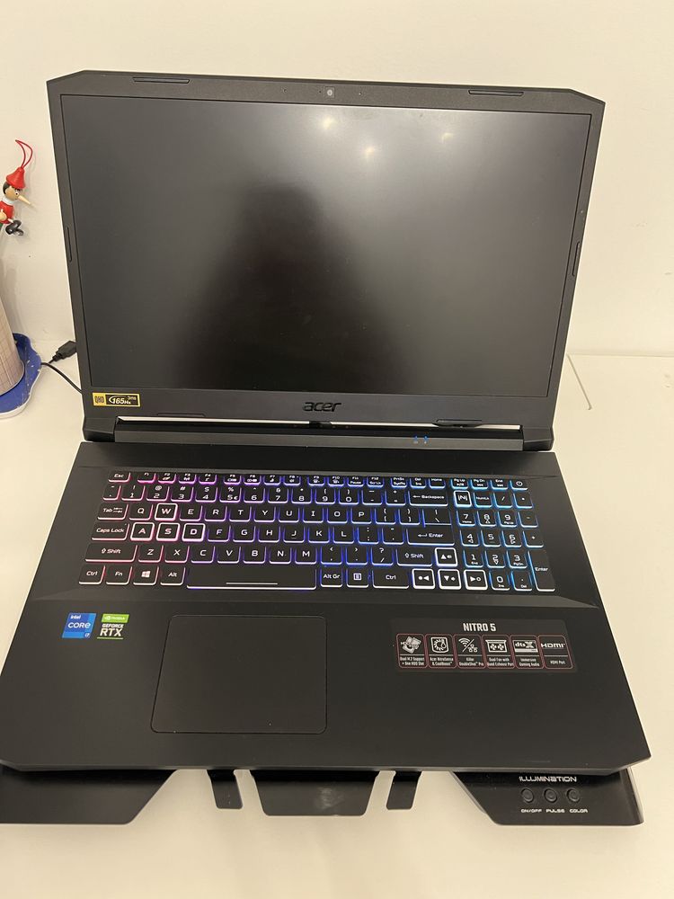 Laptop Acer Gaming Nitro 5 AN517-54-72SM Gaming Notebook