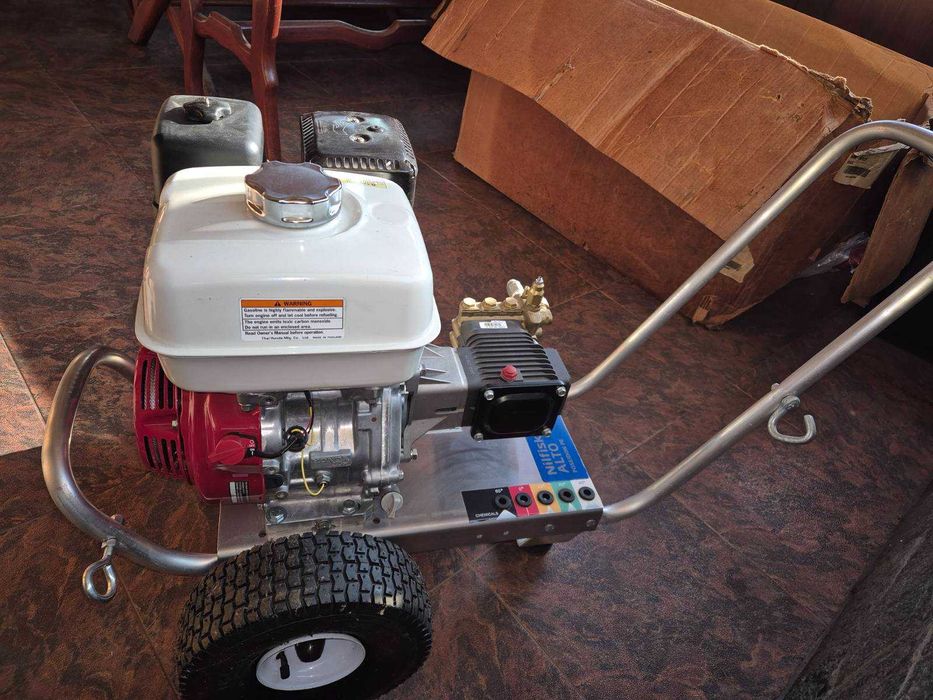 Водоструйна машина NILFISK MC 5M-240870 PE