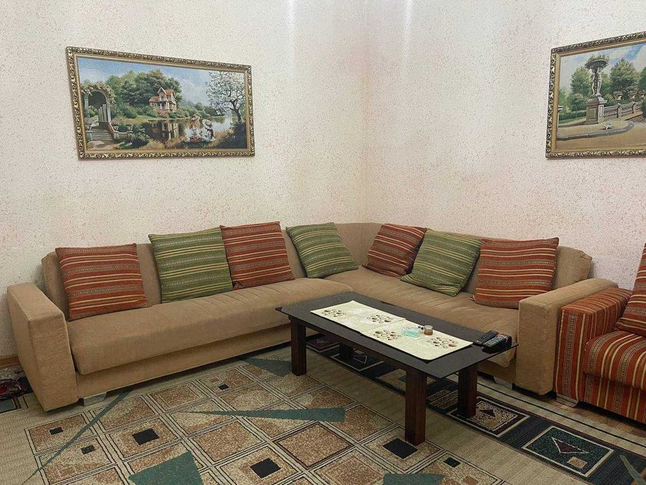 Продажа 2 х ком ЧАЙХАНА САЛОМ очень ресурсная кв - М.Улугбекский р-н