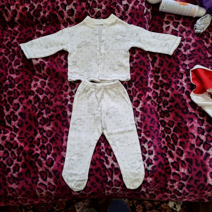 Продам детские вещи от 0 до 4 месяцев