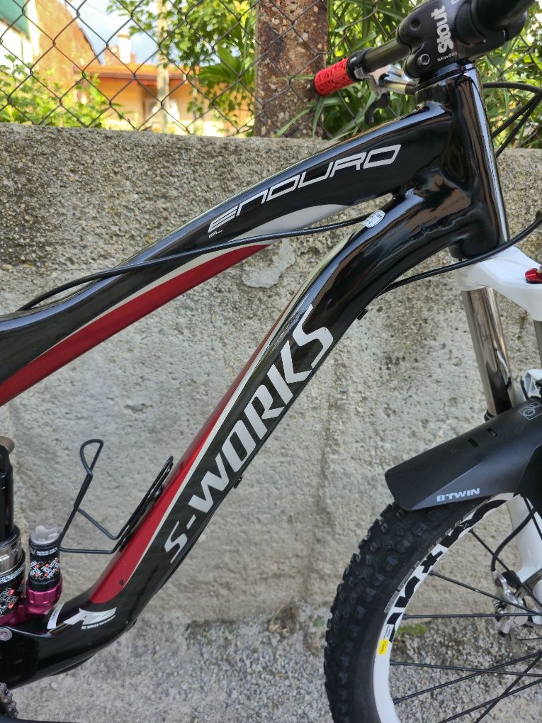 Specialized Enduro 26 цола XTR 1x10 Marzocchi Bomber Карбонов Обслужен