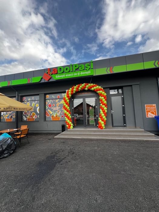 Arcade inaugurare /intrare spații comerciale,etc