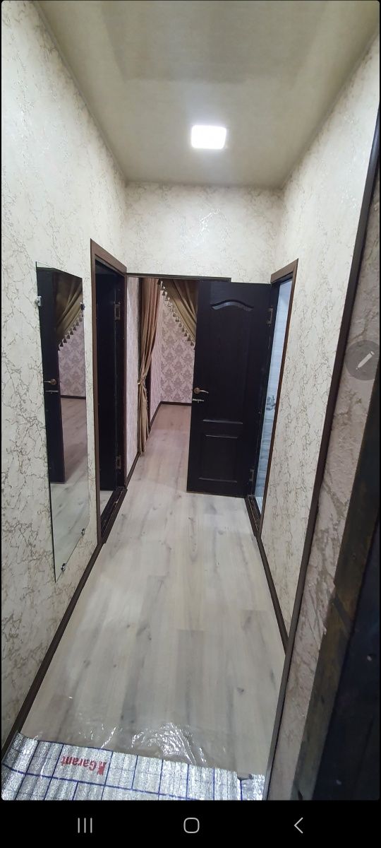 Srochna 3 xonali  dom sotiladi