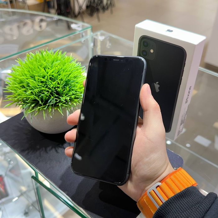 iPhone 11 64gb 100% | iStore