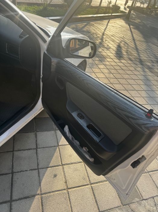 Продаю свою Нексию 2013 года донс 1.6  люкс