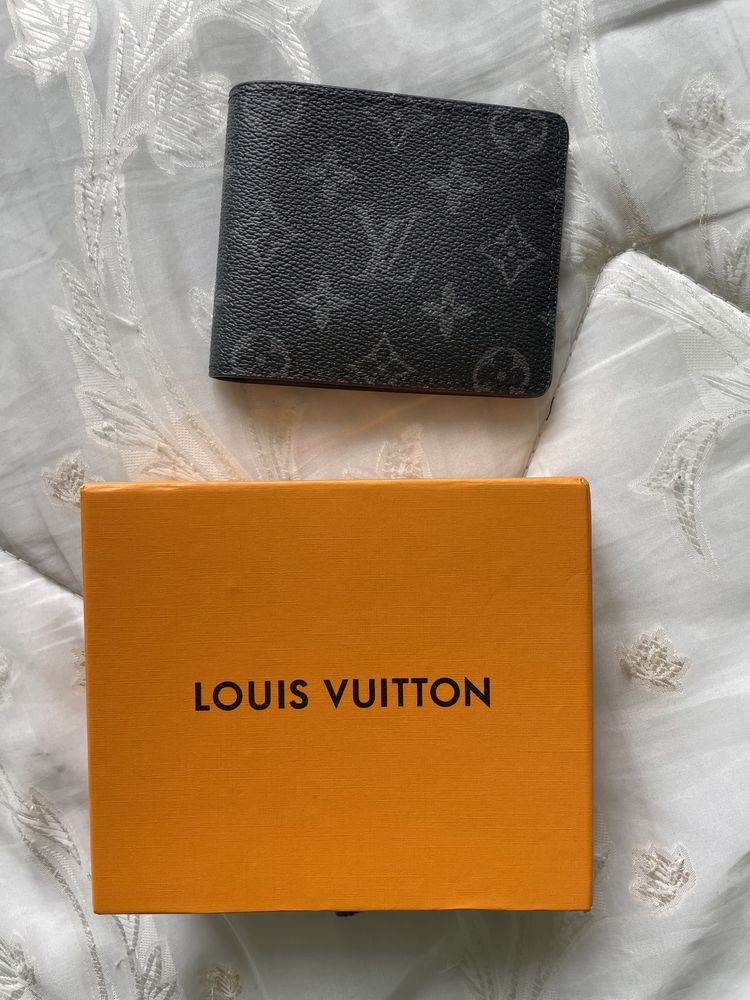 Louis Vuitton Portofel