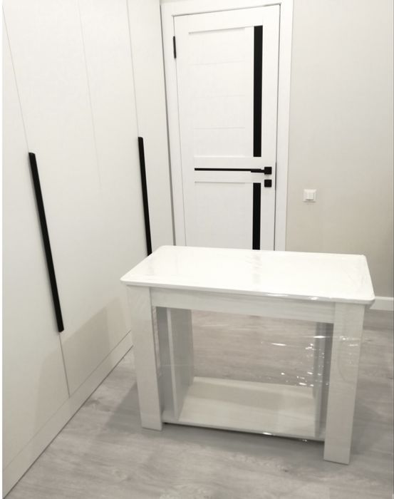 Стол консоль-трансформер