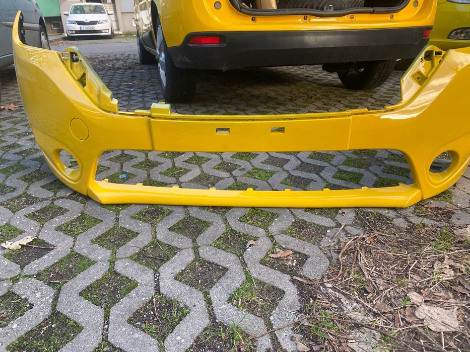 Предна броня Dacia lodgy нова