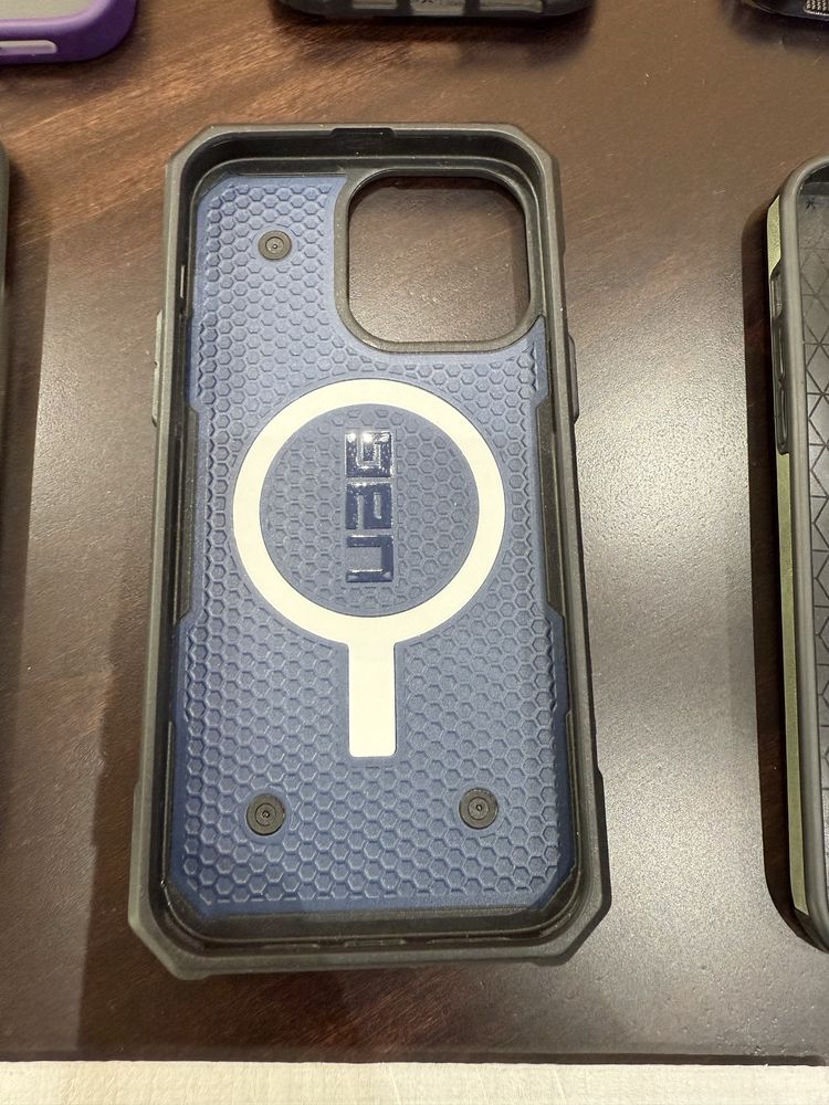 iphone 14 pro max ESR ,UAG,BENKS,SPIGEN ,SPECK+ стъклени протектори