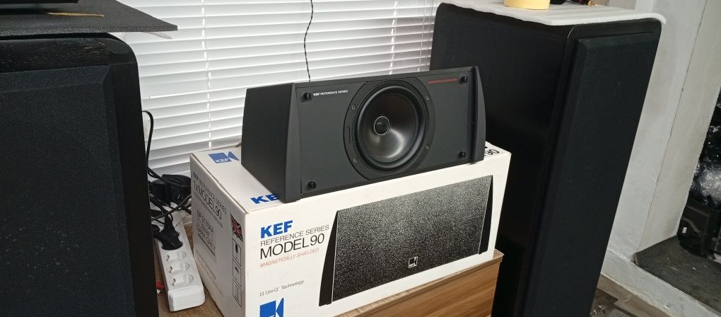 Център KEF MODEL-90