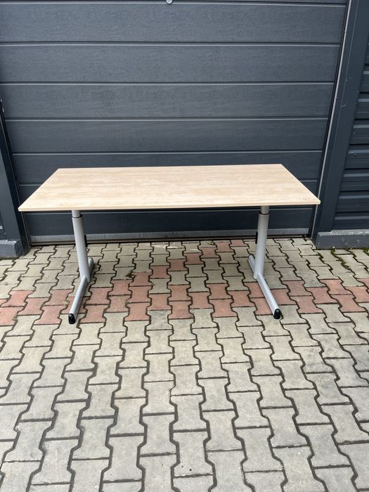 Masă birou – blat 160 × 80 cm – Preț 250 lei