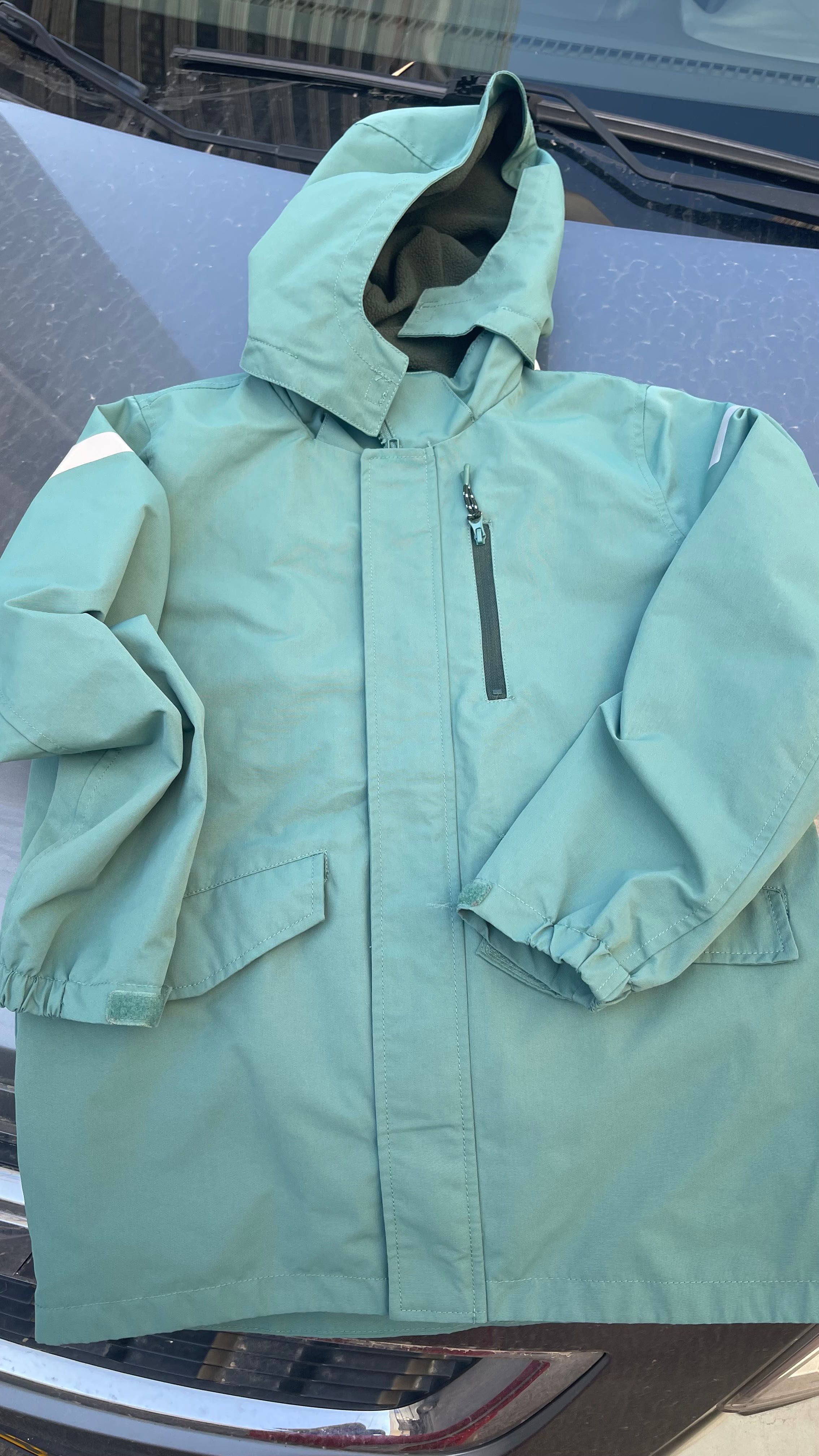 Куртка демисезонная  непромокаемая с флисом на мальчика H&M