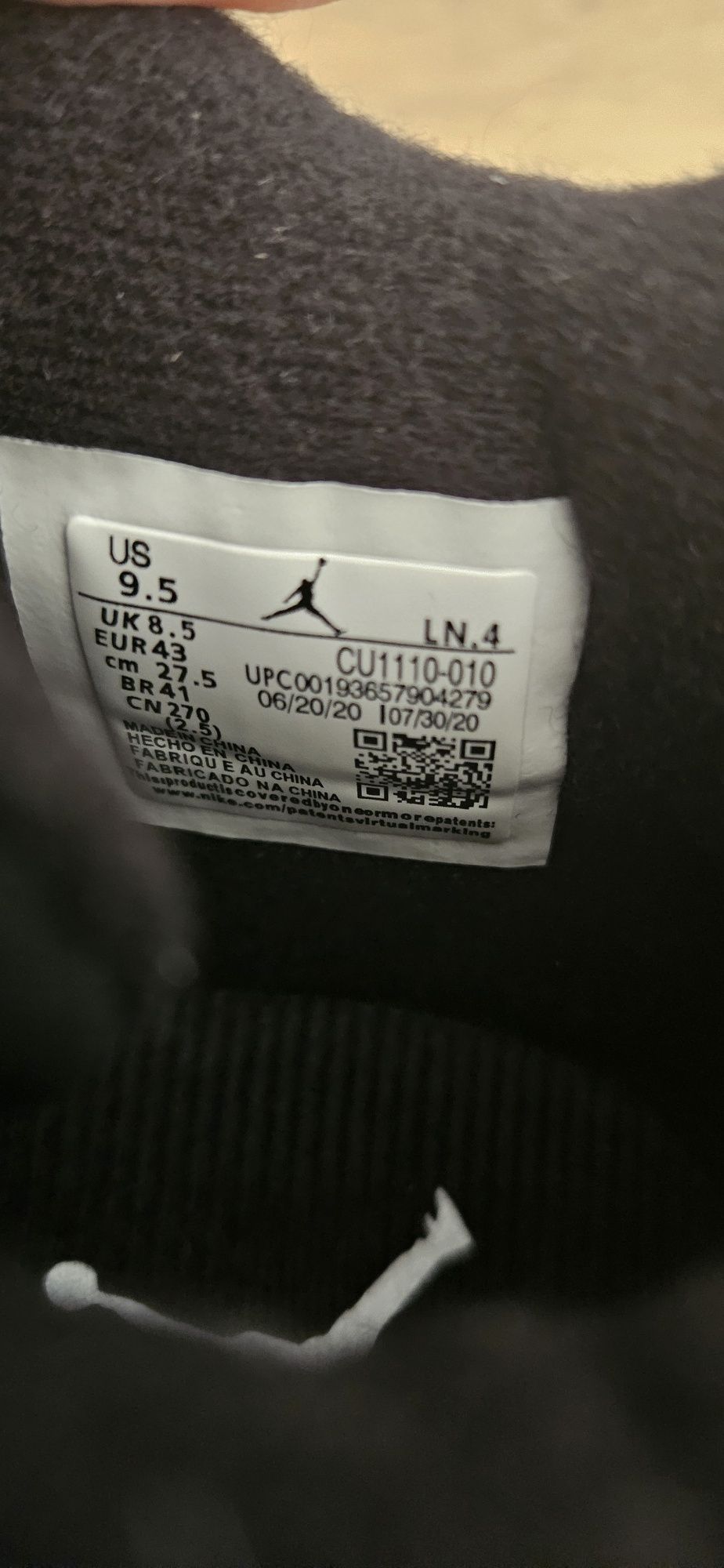 Jordan 4 Black Cat