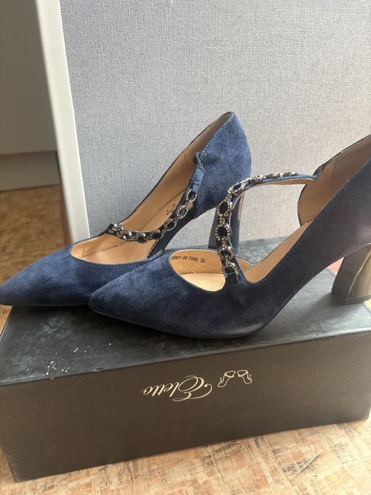 Туфли натуралка 5000 новые