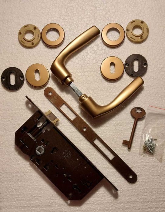 Manere cu silduri, broasca si opozant, set complet pt usi