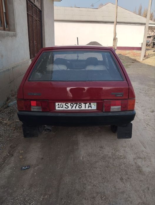 Vaz 2109 sotiladi