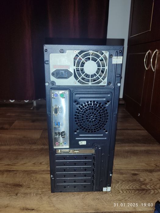 Компютър segoter