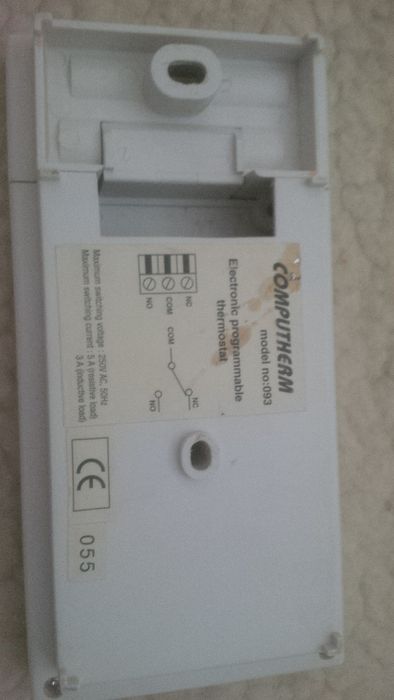 Termostat cu fir si fara