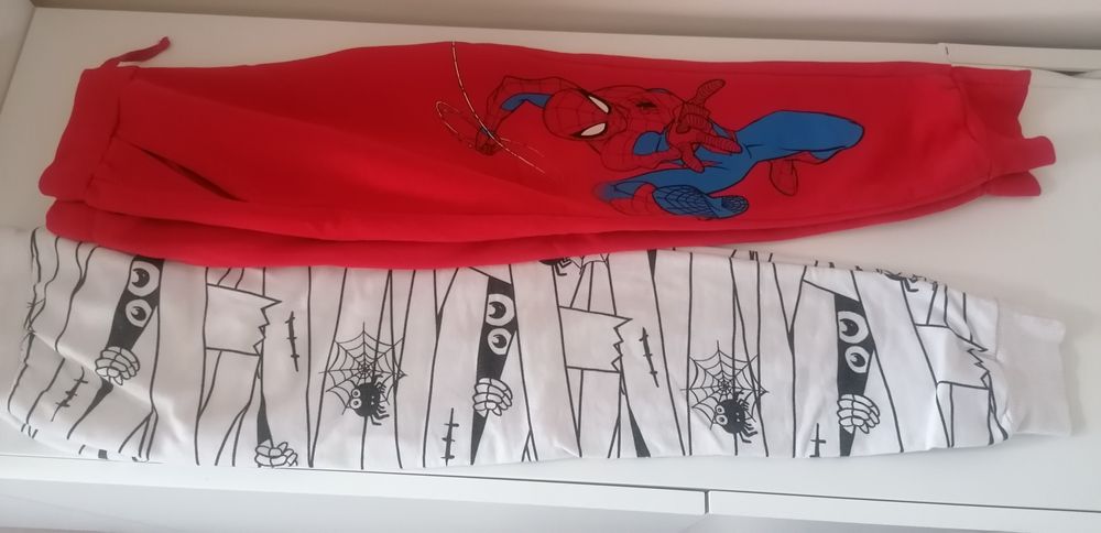 Дрехи за момче /блузи и панталони