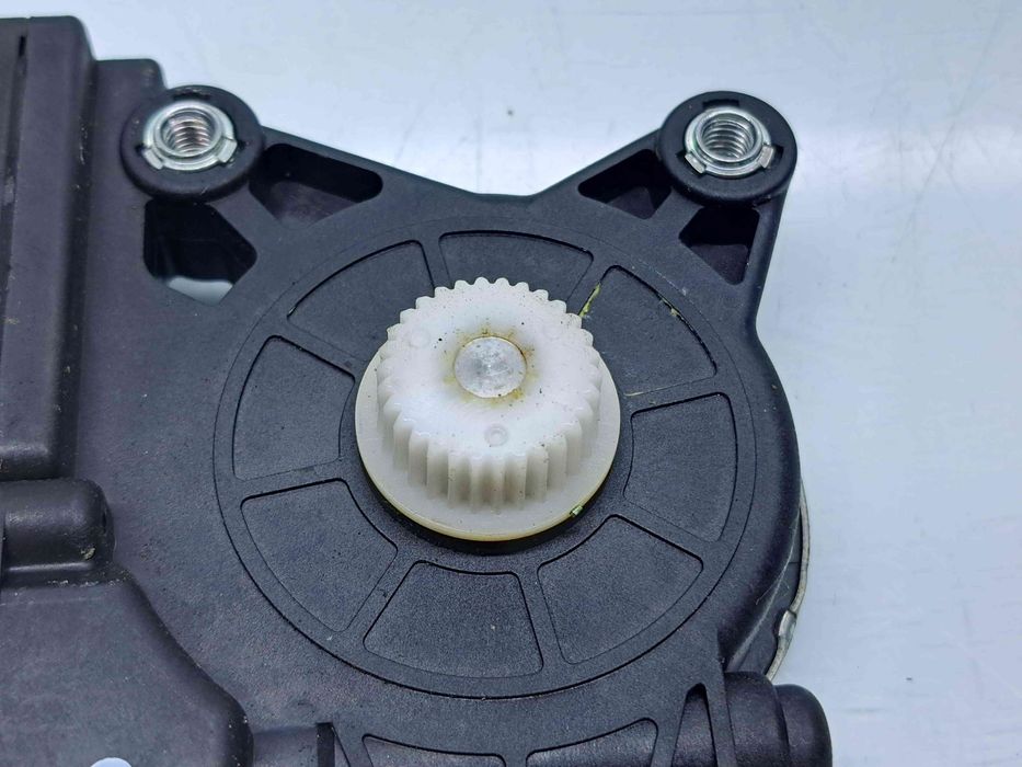 Motoras geam dreapta spate Opel Antara [Fabr 2006-2017] 96862940