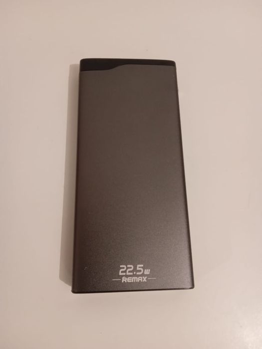 Продам Повербанк  хорошем состоянии