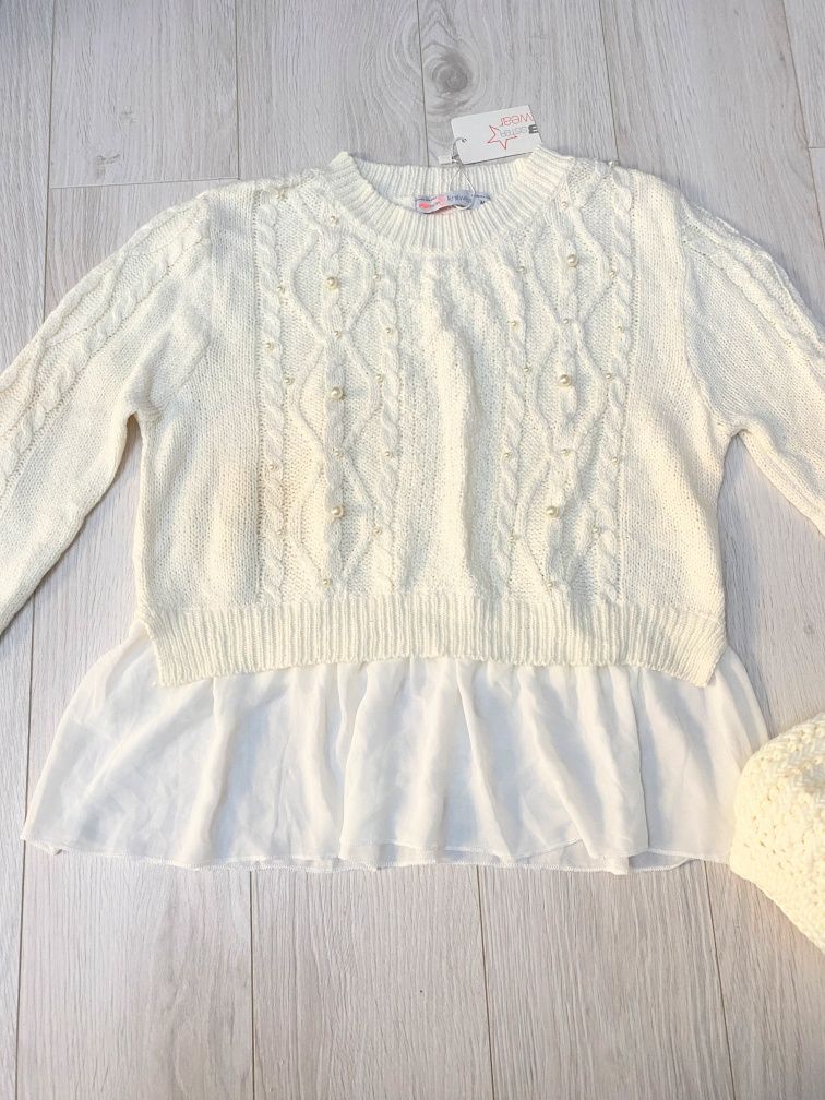SET Pulover si bereta cu perle aplicate, model deosebit