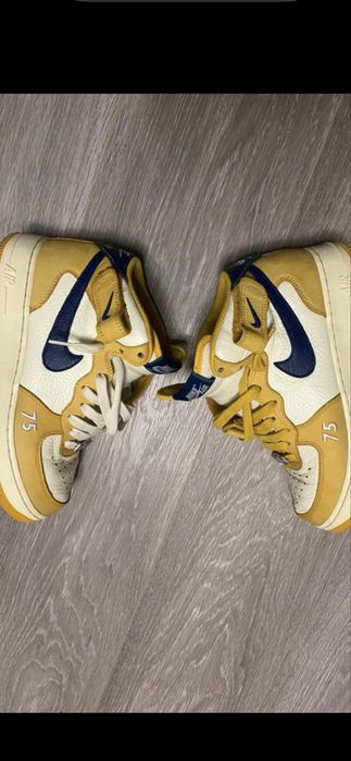 Nike force 1 yellow
