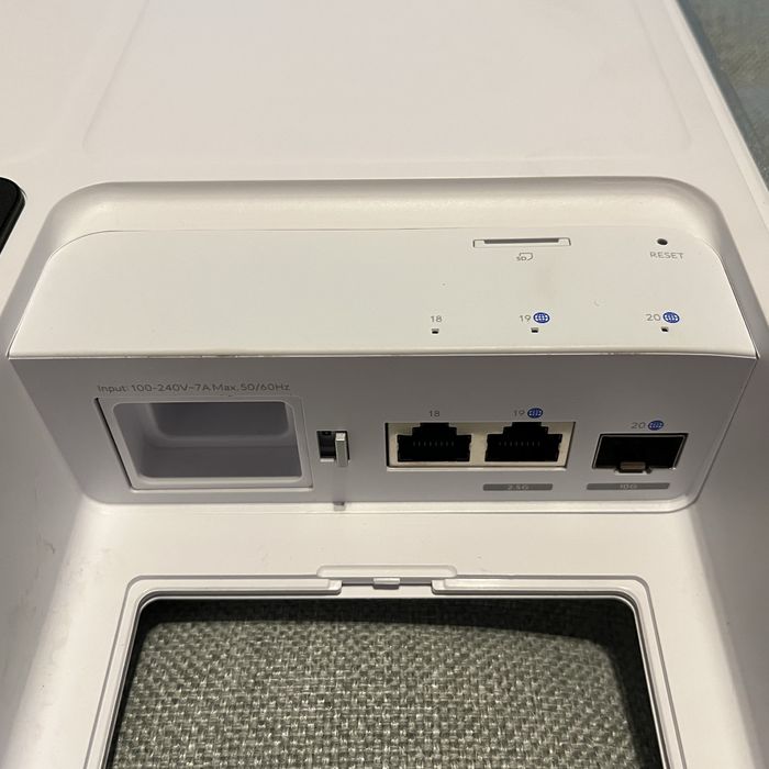 Ubiquiti UniFi Dream Wall