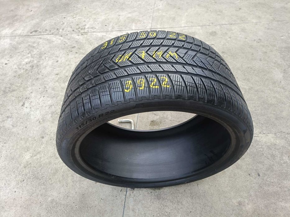 O anvelopa iarna 315 30 22 pirelli scorpion winter 7 mm dot 3922