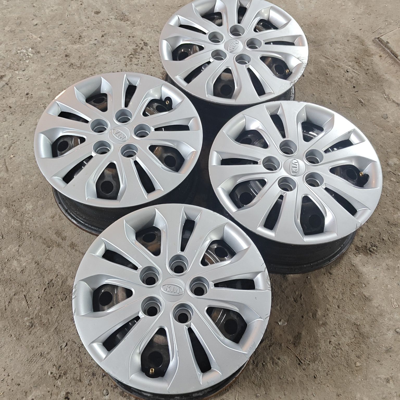 R15 PCD 5* 114,3 Комплект штампованных дисков