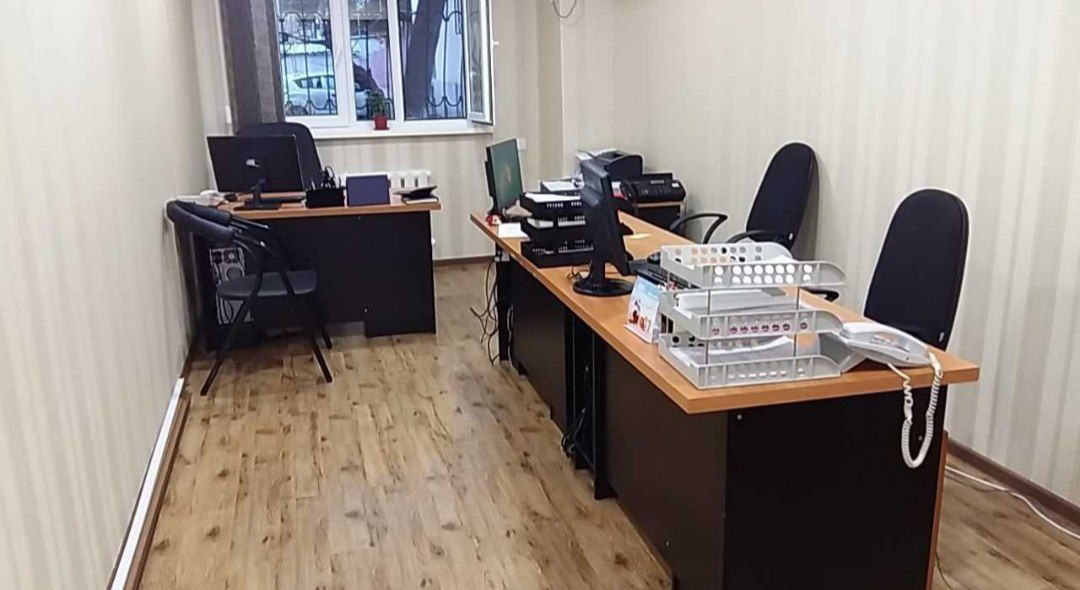 Офис Ц5 3Комнатный с мебелью