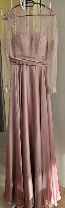 Официална/ абитуриентска рокля