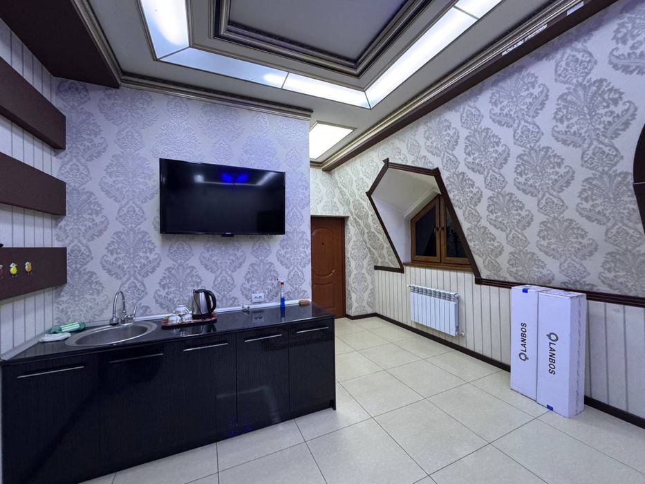 Срочно Аренда офис с мебелью вдоль дороги 24/7 Доступ есть теплый пол