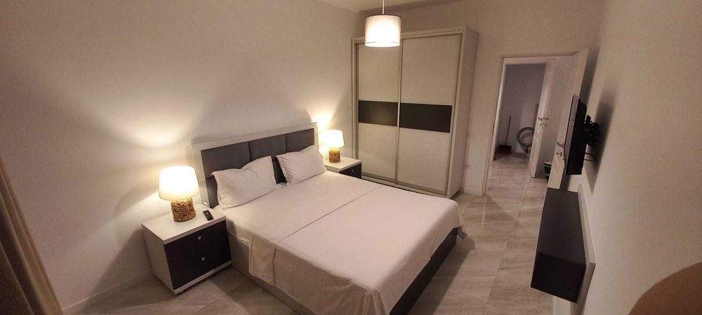 Mobilă + electrocasnice pentru ap. complet, modern, ca nou