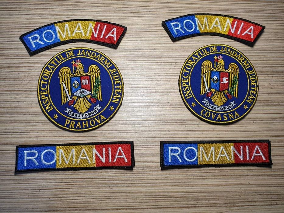 Seturi patch-uri militare brodate si cu banda scai cusuta