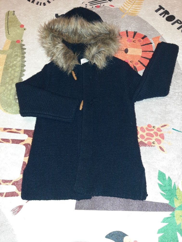 Jacheta Pulovar tricotat descheiat Zara 116