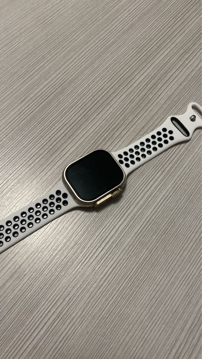 Apple watch ultra 2  чисто нов!!