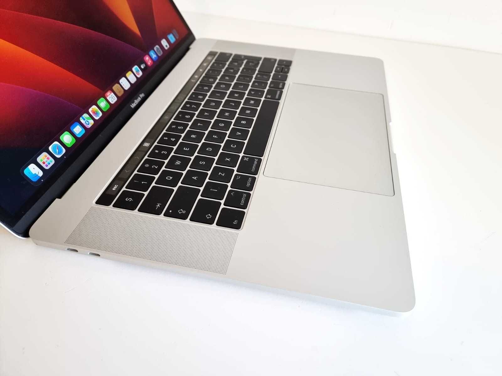 Apple MacBook Pro 15", i7, 16Gb Ram, IMPECABIL! Placa video DEDICATA