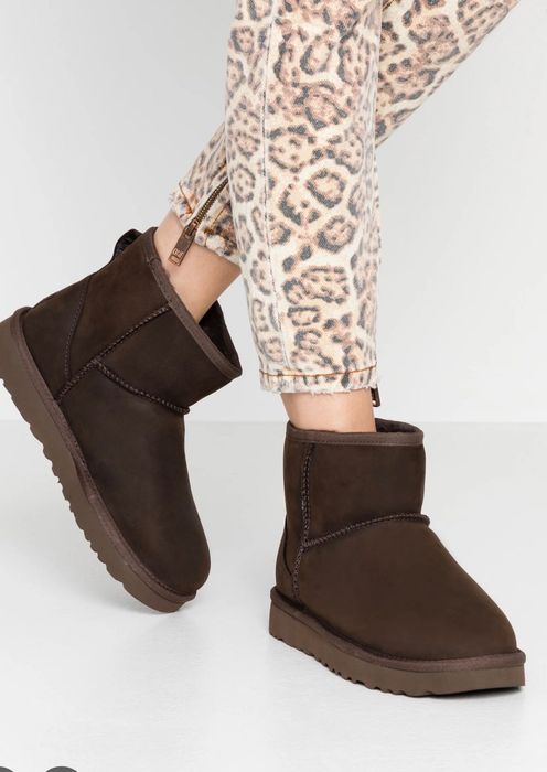 UGG mini 2 mărime 36